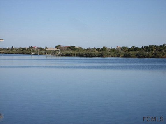 2nd image of 9 S Riverwalk Dr