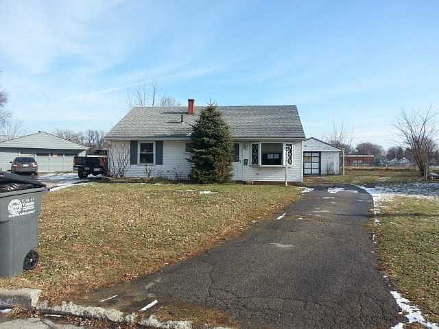 1st image of 2505 Brentford Ct