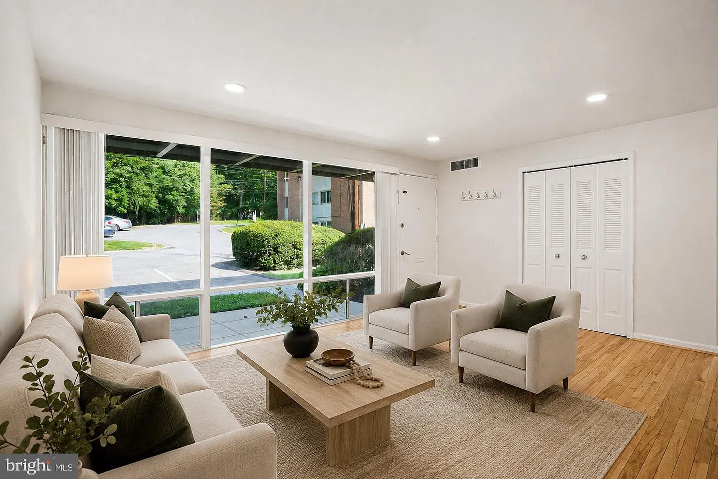 2 bed, 1.0 bath, 783 sqft, $2,150 — Photo 4