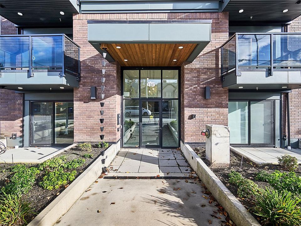 1st image of 45 Haliburton St #105