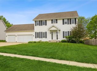 3910 155th St, Urbandale, IA 50323
