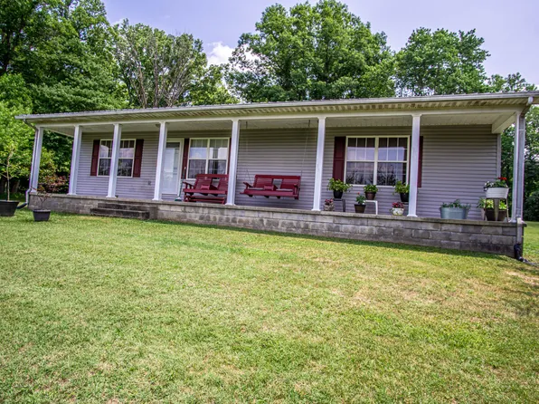 200 Oak Leaf Ln, Williamsburg, KY 40769