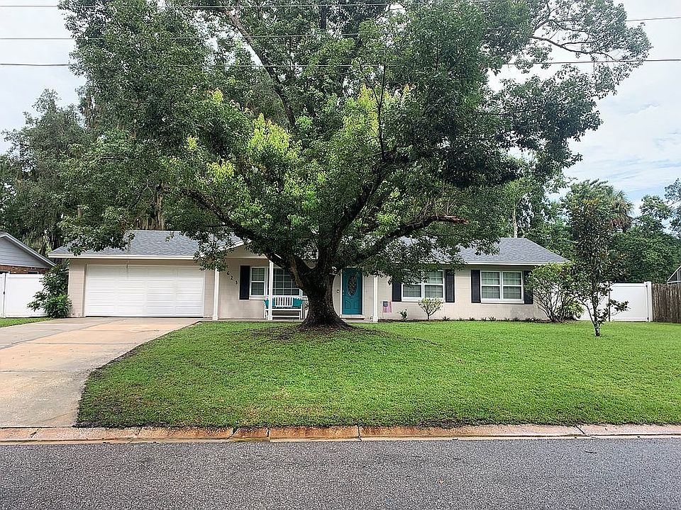 1st image of 623 Palm Dr