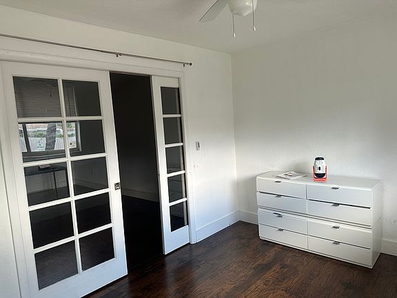 4th image of 1251 NE 108th St APT 112