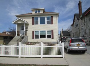25 E Hudson St, Long Beach, NY 11561