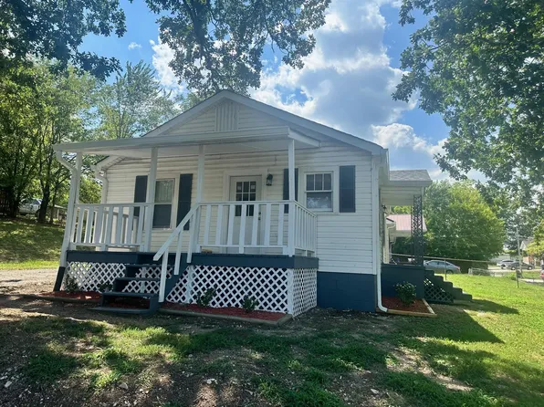 1822 Washington Ave SE, Cleveland, TN 37311