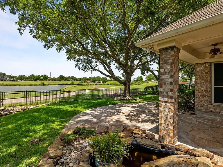2723 Shelby Dr — Photo 20