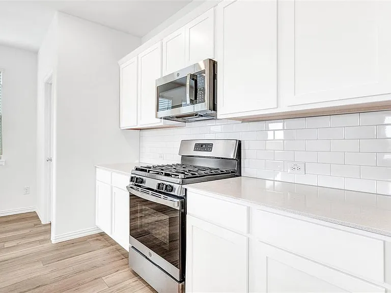 5108 Wilder Ave — Photo 16