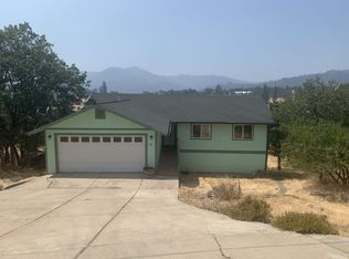 135 Vista Ln, Hayfork, CA 96041