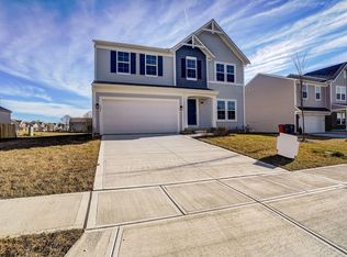 205 Leatherleaf Way, Pataskala, OH 43062