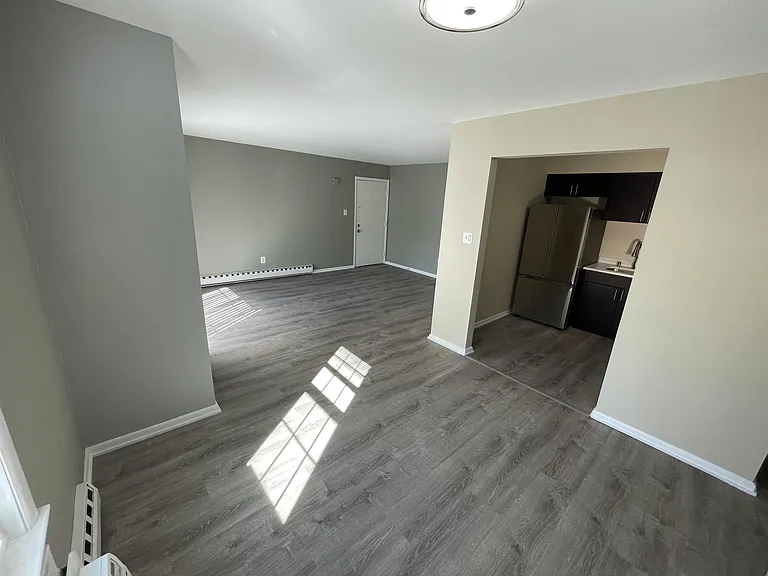 390 Minor St #8 — Photo 3