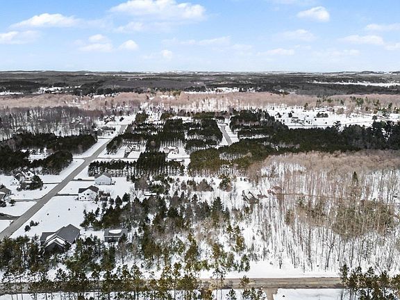 2nd image of 10186 Thiel Rd