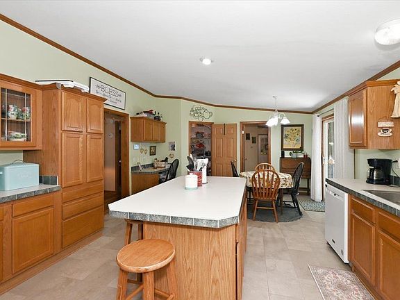 3rd image of 66590 County Hwy A