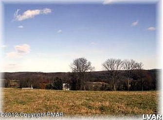 3rd image of 210 Sagen Dr