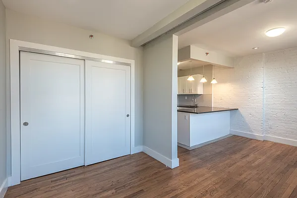 Rented by Compass | media 16