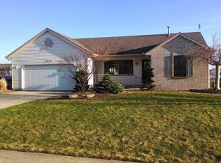 3746 Russell Dr, Hudsonville, MI 49426