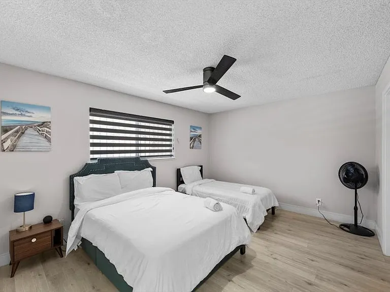 3618 Redwood St — Photo 24