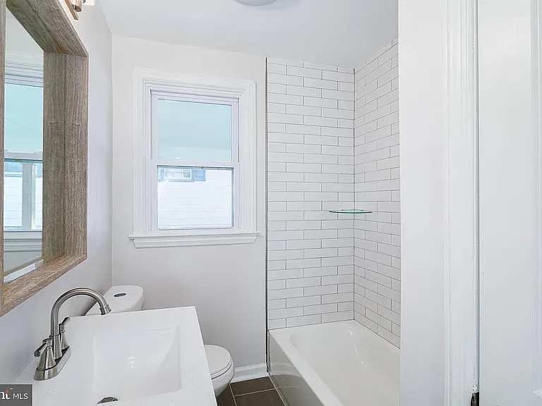 109 Connecticut Ave — Photo 6