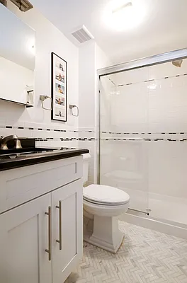 Rented by Compass | media 13