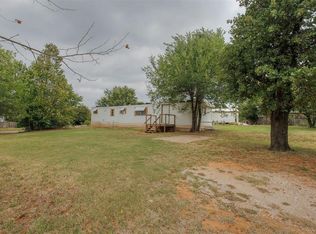 3305 Brownwood Ln, Edmond, OK 73034