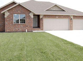 1080 S Venice Ave, Republic, MO 65738