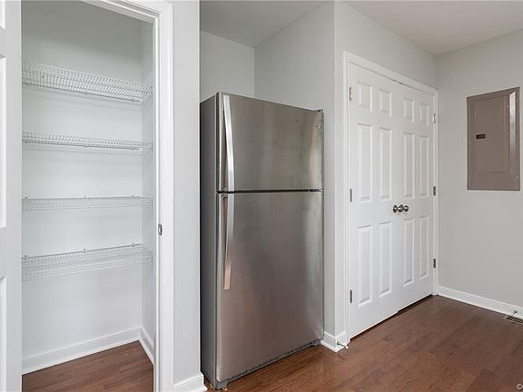 5th image of 1143 S Lombardy St