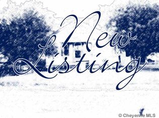 410 Cribbon Ave, Cheyenne, WY 82007