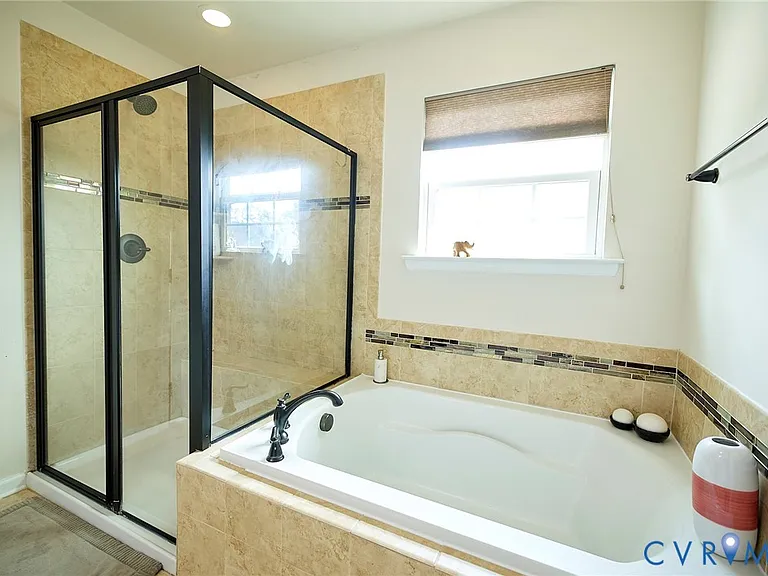 11513 Hainesland Dr — Photo 88