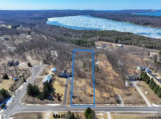 0 S Bay Bluffs Dr, Cedar, MI 49621