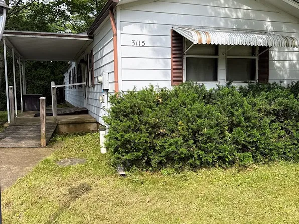 3115 Carnegie Dr, State College, PA 16803