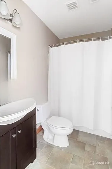 410 Pike St #3 — Photo 8
