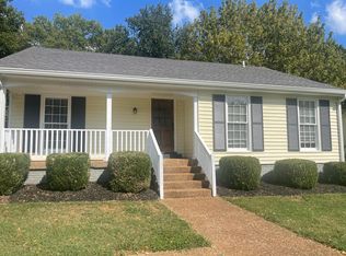 825 Beech Bend Dr, Nashville, TN 37221