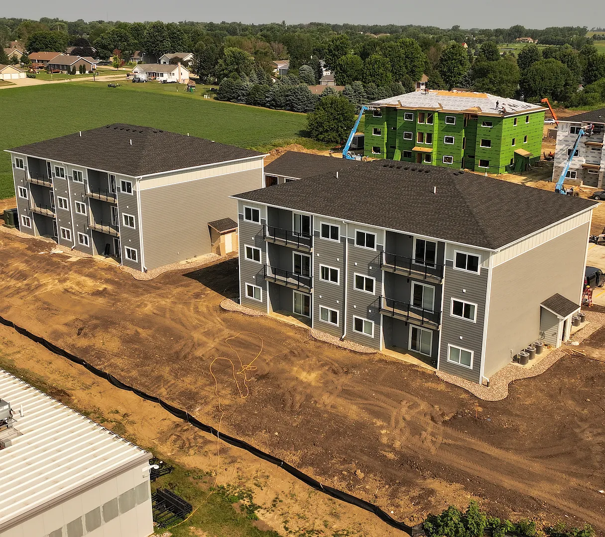 Salem Ridge Apartments — Photo 1