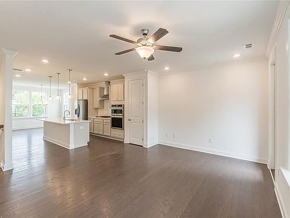 5th image of 3955 Allegretto Cir