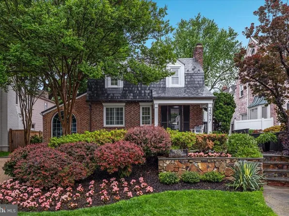 4817 Chevy Chase Blvd, Chevy Chase, MD 20815