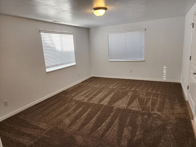 1193 N 1285 W — Photo 26