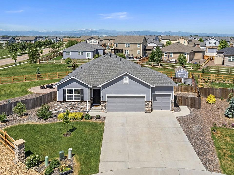 1st image of 902 Pierson Ct