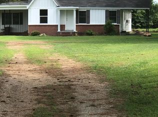 446 E Monroe Ave, Okolona, MS 38860