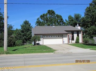 1222 Airport Rd, Bloomington, IL 61704