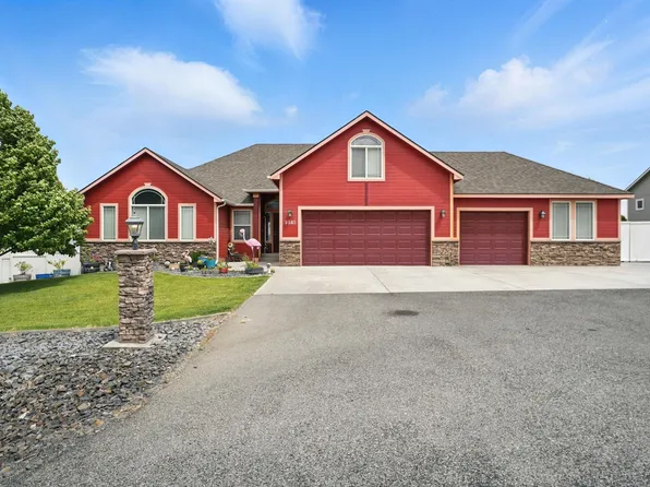 9505 S Grandview Ln, Kennewick, WA 99338