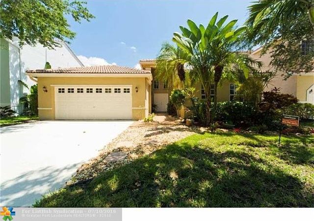 1st image of 351 Lake Crest Ct