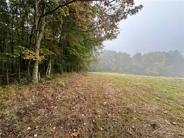 530-551 Redwood Rd, Karns City, PA 16041