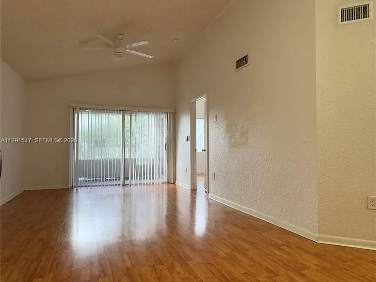2861 N Oakland Forest Dr #301 — Photo 2