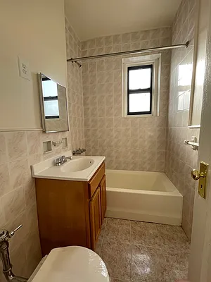 Rented by null | media 7