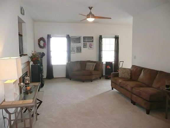 5th image of 801 Summerville Dr