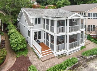 W4172 Lakeview Rd, Lake Geneva, WI 53147