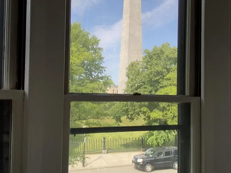 42 Monument Sq — Photo 16