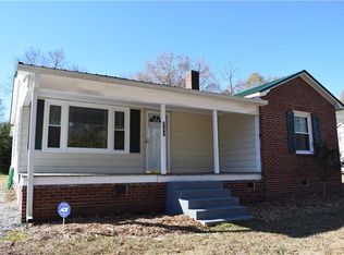 332 Stratford Rd, Archdale, NC 27263