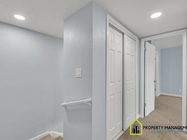 5334 Karbet Way — Photo 29
