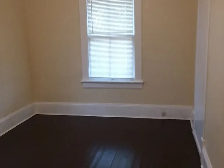 1114 Lafayette Blvd NW — Photo 16